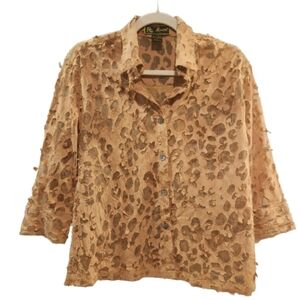 Mirasol Cream Tan Lace Button Down Shirt